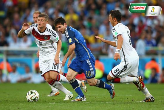 全勤更是凤 全勤更是凤