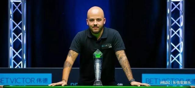 杨在关键回 杨在关键回